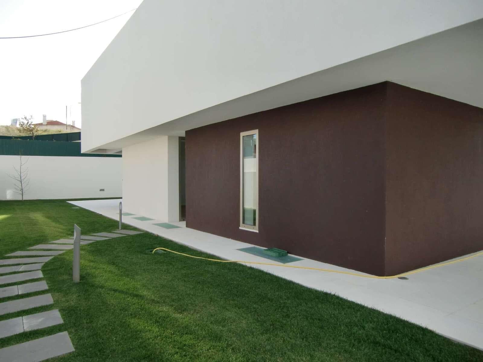 Moradia T4 com piscina, Carnaxide, Oeiras - Imagem 4