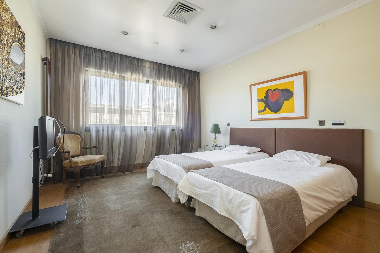 Apartamento T6 com vista, Avenidas Novas, Lisboa - Imagem 15