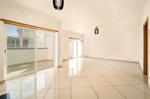 PF11103 - Maison normal 5 pièces avec parking, Livramento, Cascais - Image 4