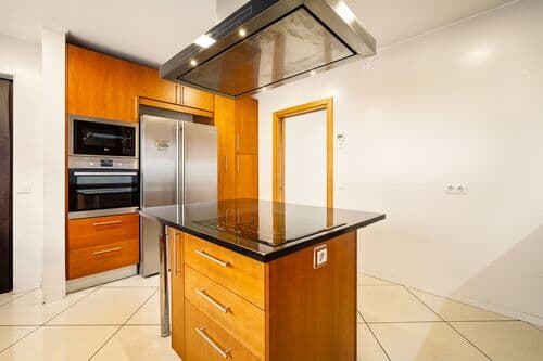 PF11103 - Maison normal 5 pièces avec parking, Livramento, Cascais - Image 7