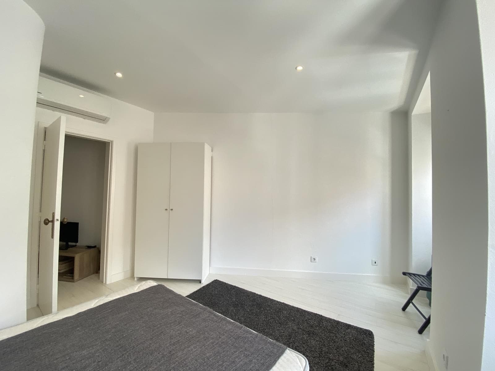Apartamento T1 com vista, Praça da Alegria, Lisboa - Imagem 17