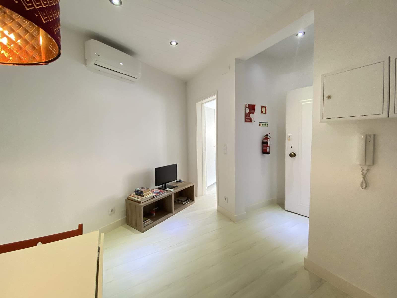 Apartamento T1 com vista, Praça da Alegria, Lisboa - Imagem 2