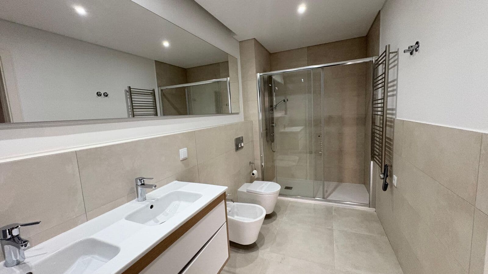 Moradia T3 com piscina, Estoril, Cascais - Imagem 21