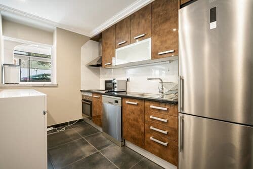 PF20299 - 2 Bedroom Apartment with parking, Estoril, Cascais - Image 7
