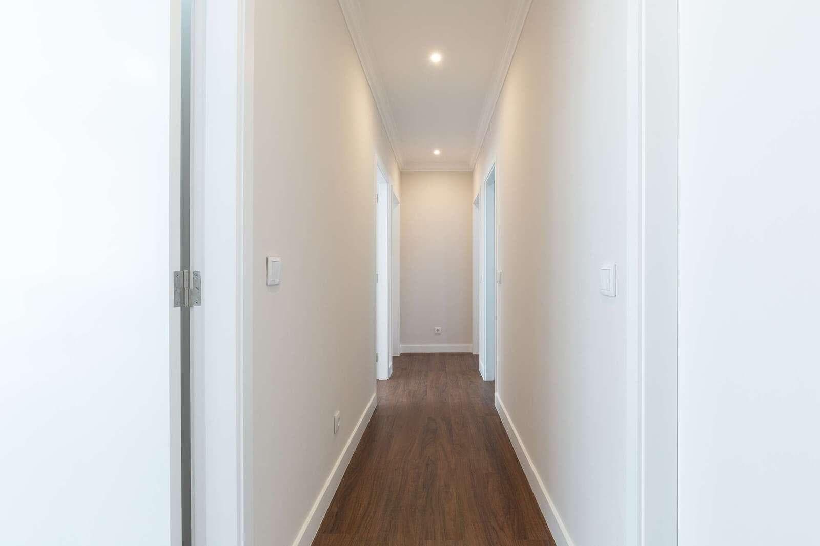 4 Bedroom Apartment new, Baixa, Lisboa - Image 11