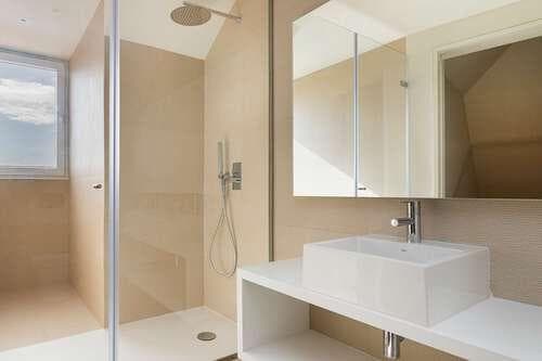 PF24843 - Appartement 3 pièces avec vue, Arroios, Lisboa - Image 18