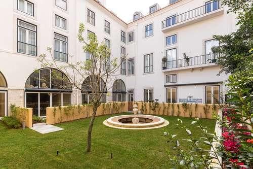 PF24843 - Appartement 3 pièces avec vue, Arroios, Lisboa - Image 20