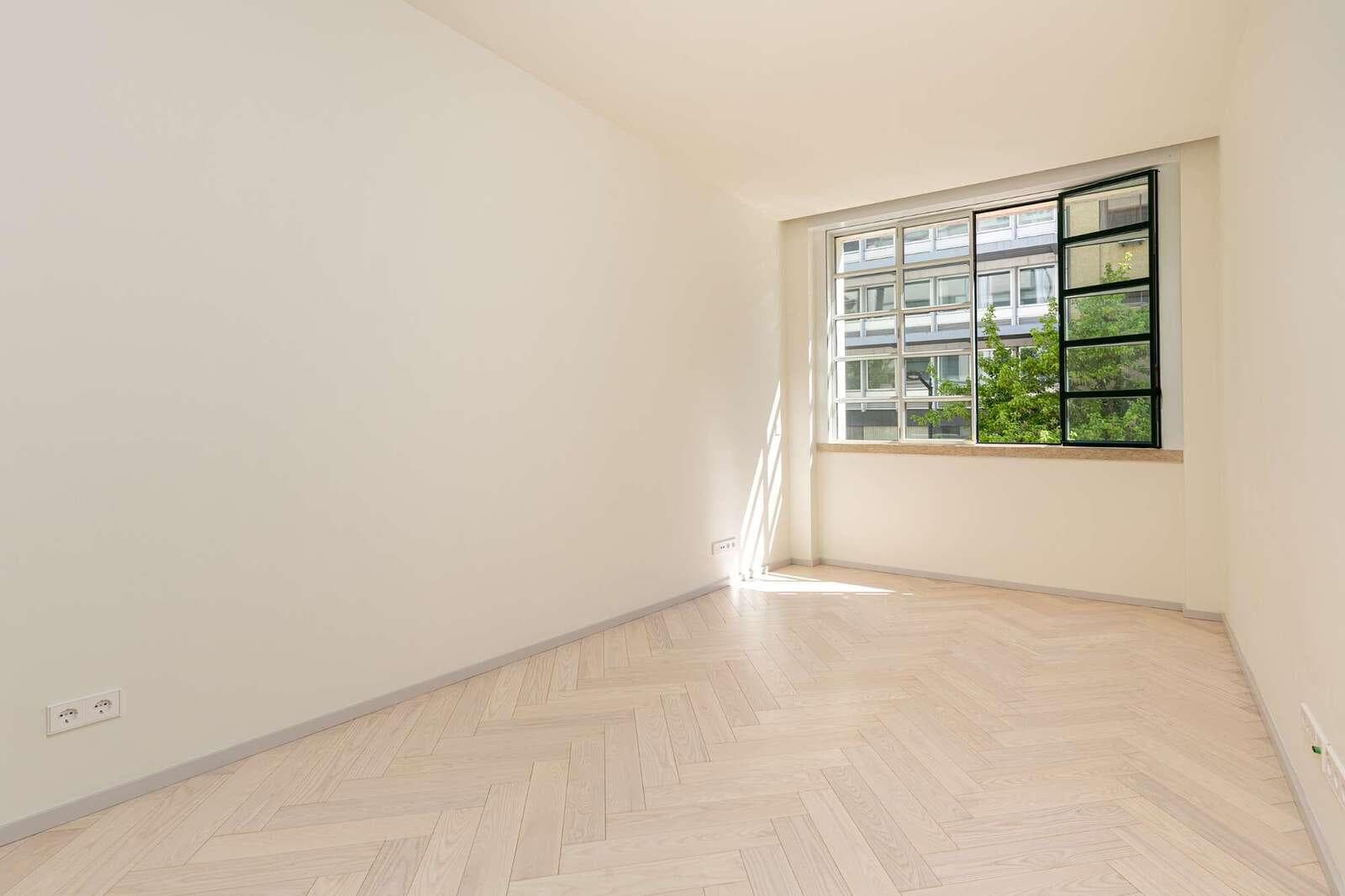 Apartamento T1 com estacionamento, Avenida da Liberdade, Lisboa - Imagem 3