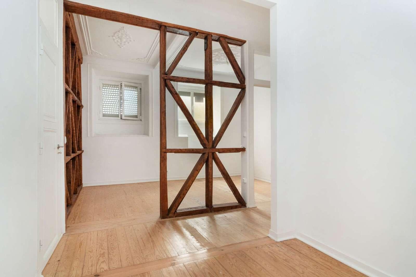 Immeuble, Arroios, Lisboa - Image 9