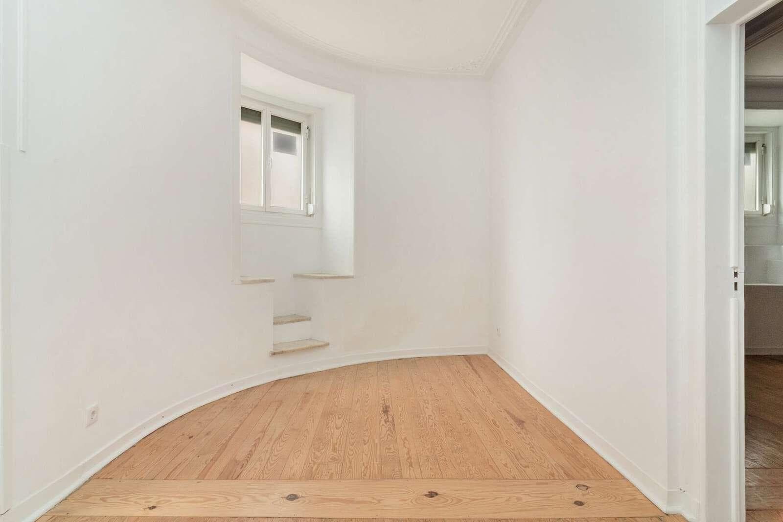 Immeuble, Arroios, Lisboa - Image 18