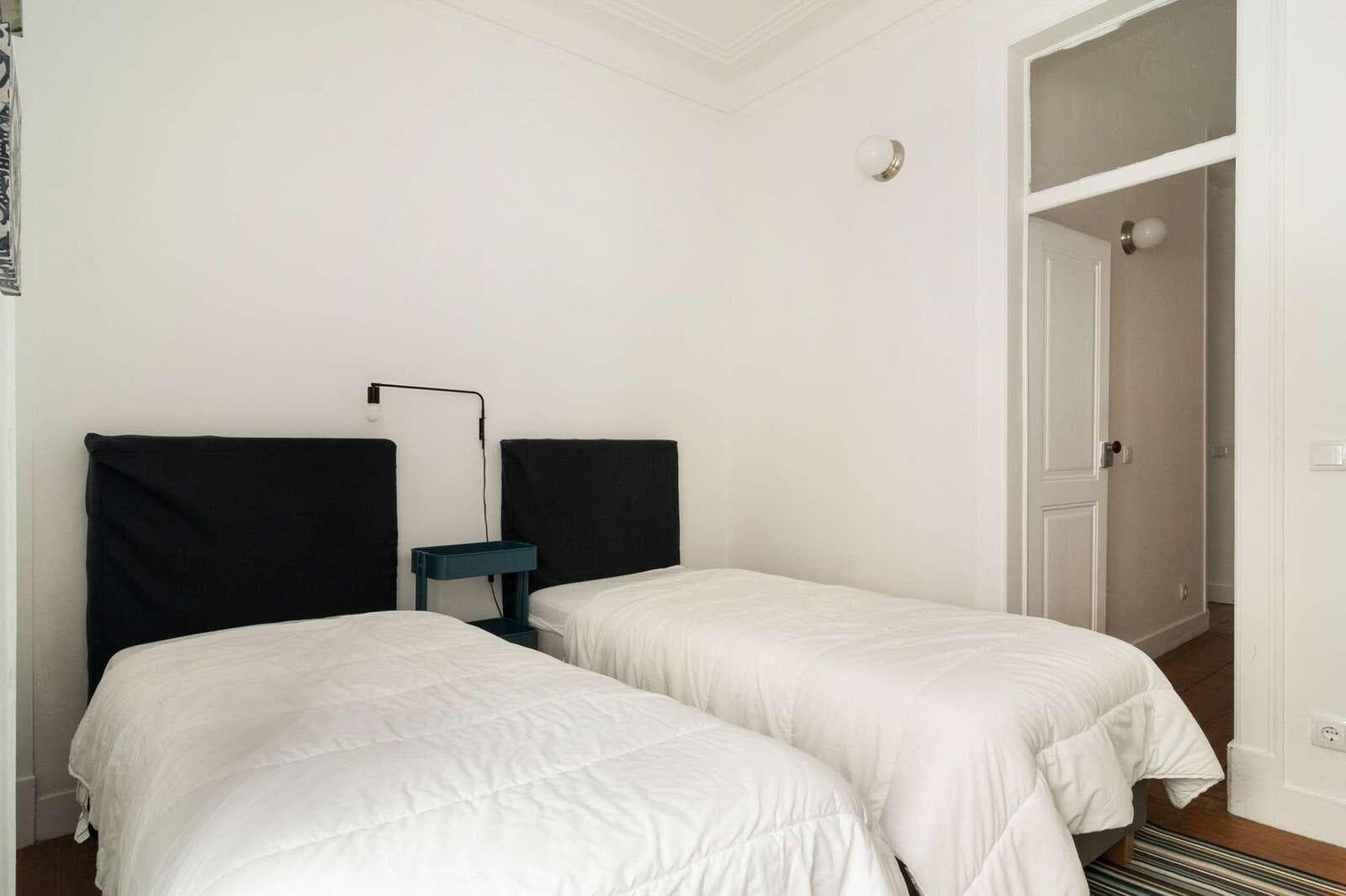 Immeuble, Arroios, Lisboa - Image 19