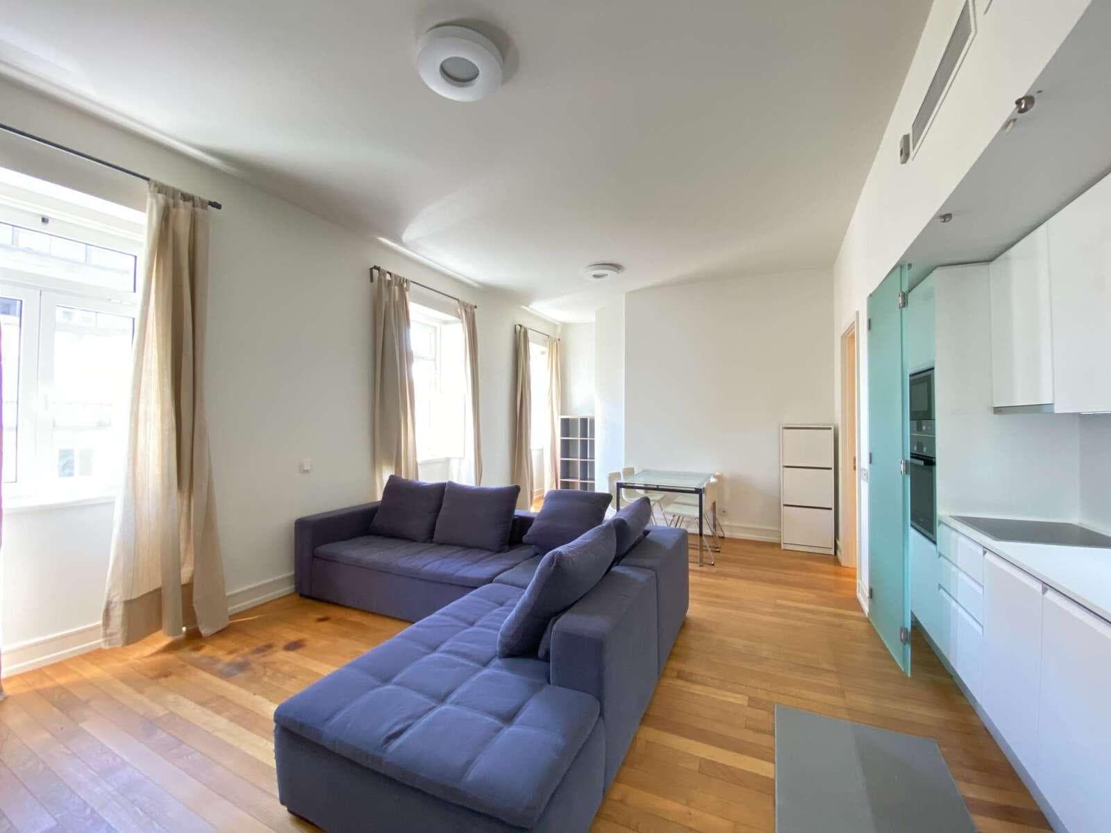 Apartamento T1 com vista, Avenida da Liberdade, Lisboa - Imagem 1