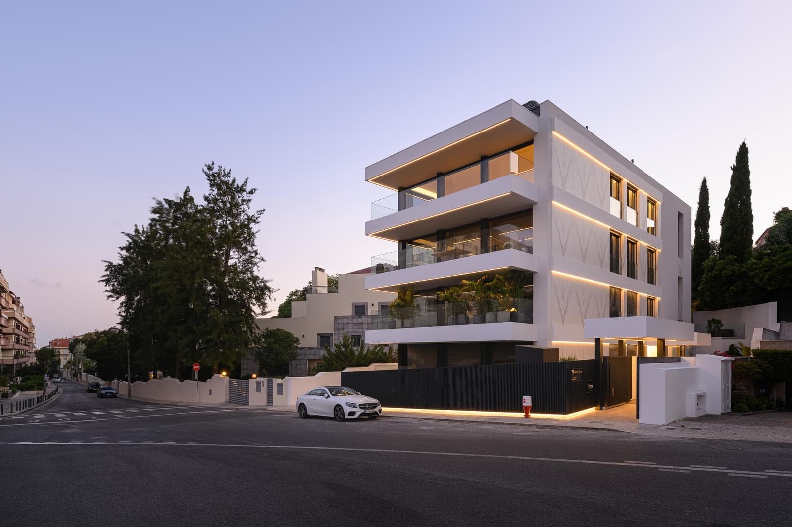 Apartamento T4 + 1 com piscina, Estoril, Cascais - Imagem 4