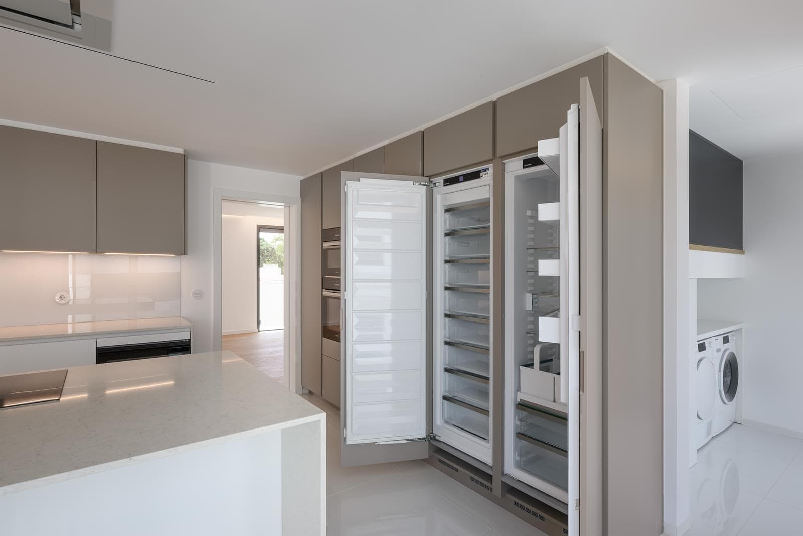 Apartamento T4 + 1 com piscina, Estoril, Cascais - Imagem 32