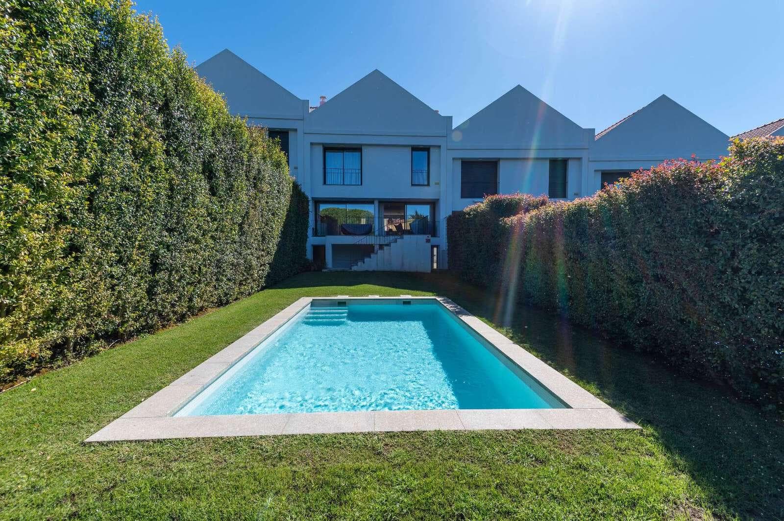 Moradia T4 com piscina, Bicesse, Cascais - Imagem 1