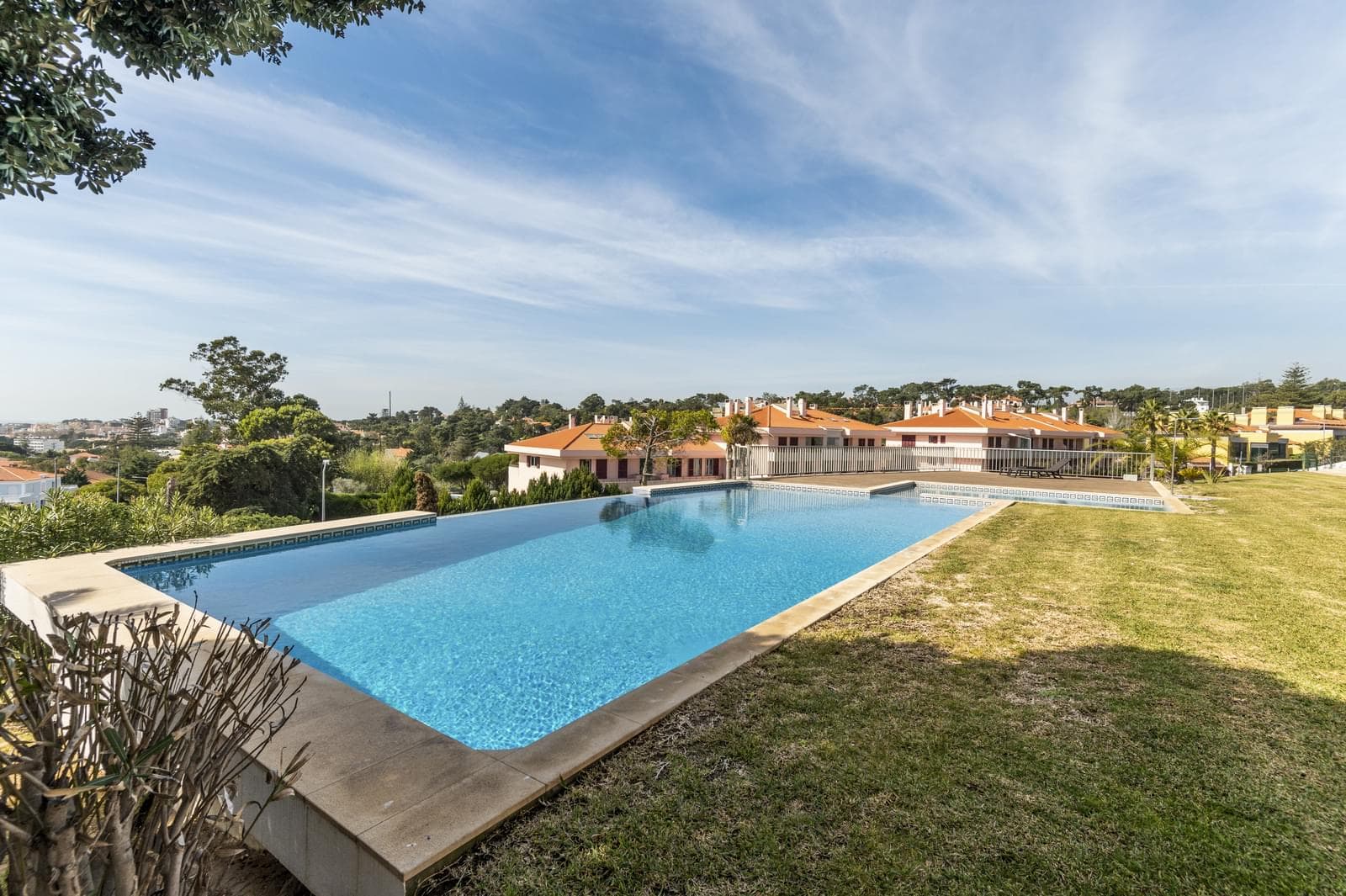 Apartamento T2 com estacionamento, Estoril, Cascais - Imagem 1