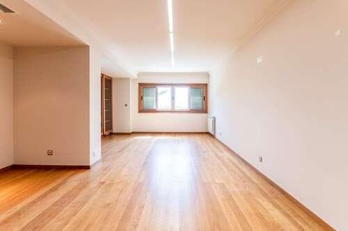PF28378 - Appartement 3 pièces avec parking, Estoril, Cascais - Image 9
