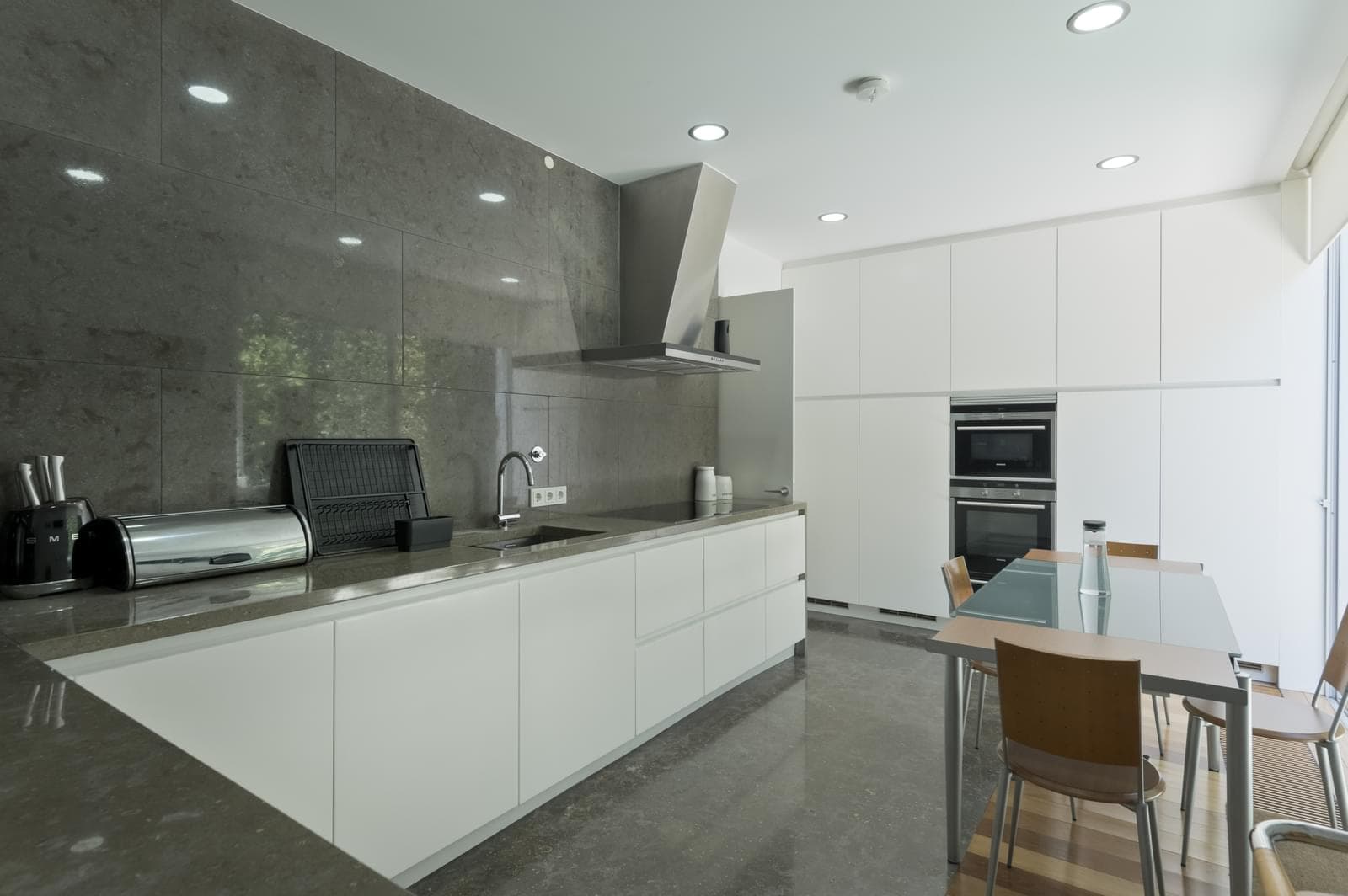 Moradia T5 + 1 com piscina, Carnaxide, Oeiras - Imagem 21