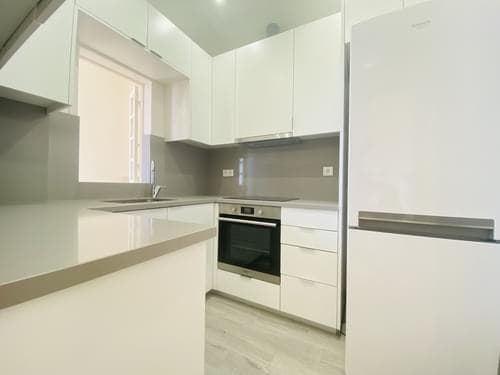 PF41081 - Appartement 3 pièces avec vue, Castelo, Lisboa - Image 3