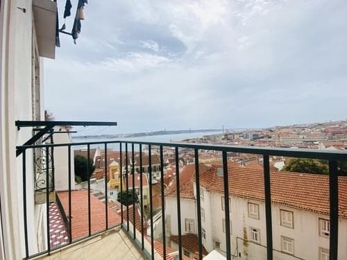 PF41081 - Appartement 3 pièces avec vue, Castelo, Lisboa - Image 2