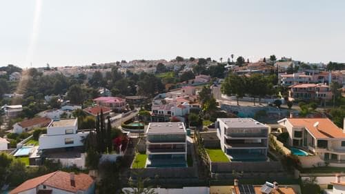 PF28385 - Moradia T6 + 1 com piscina, Alto do Lagoal, Oeiras - Imagem 52
