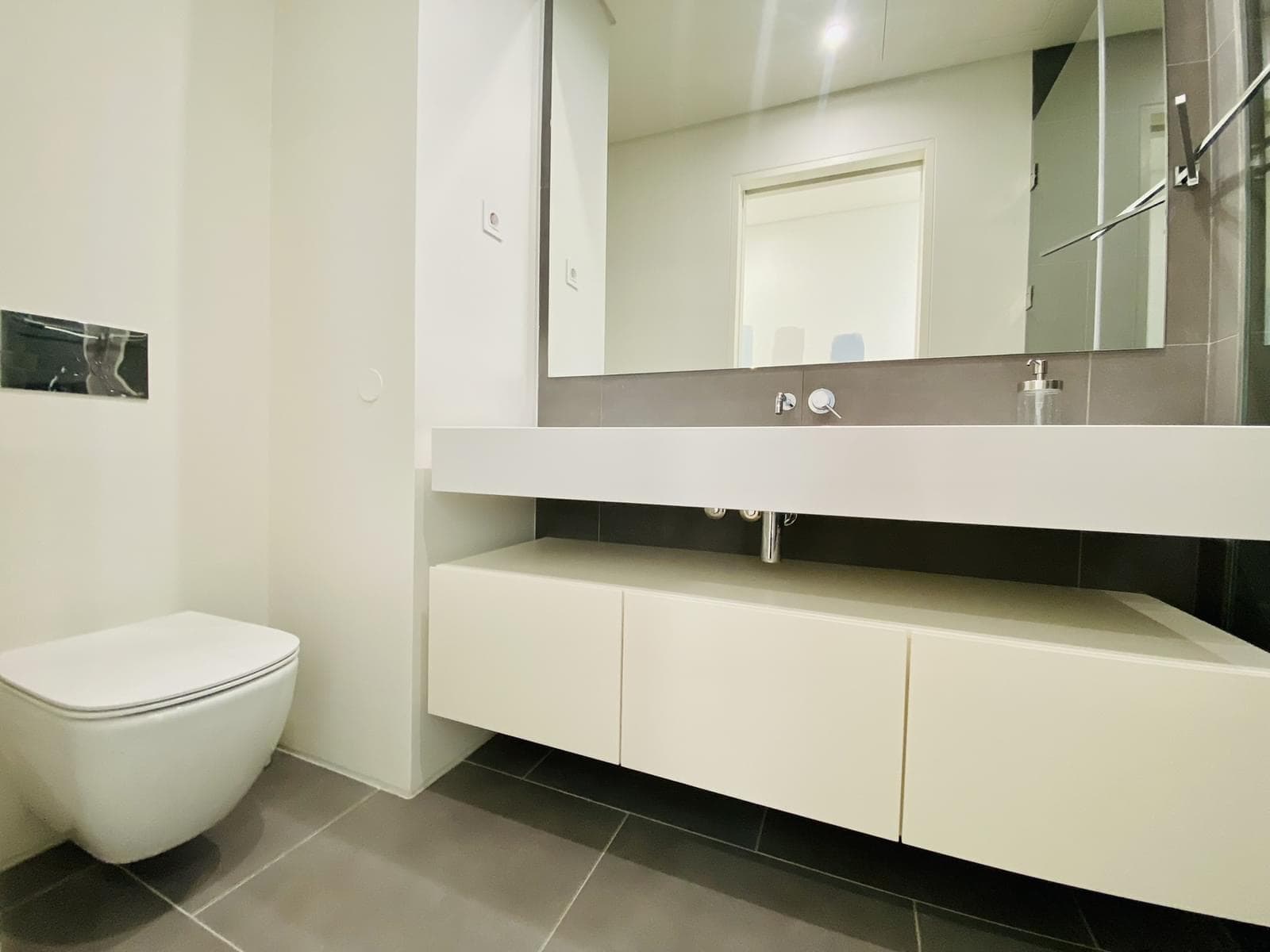 Apartamento T2 com estacionamento, Amoreiras, Lisboa - Imagem 36