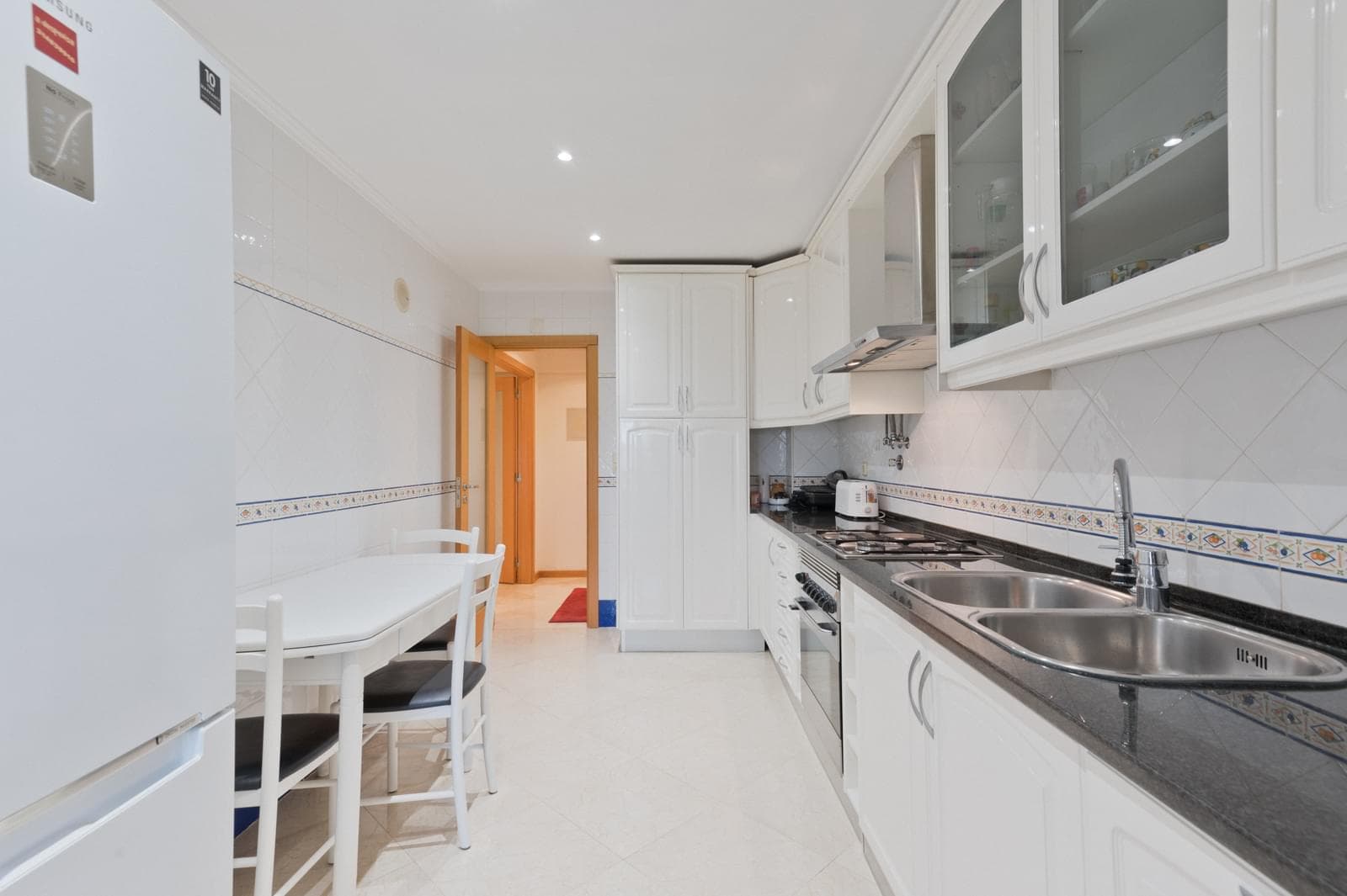 Apartamento T2 com jardim, Cascais - Imagem 12