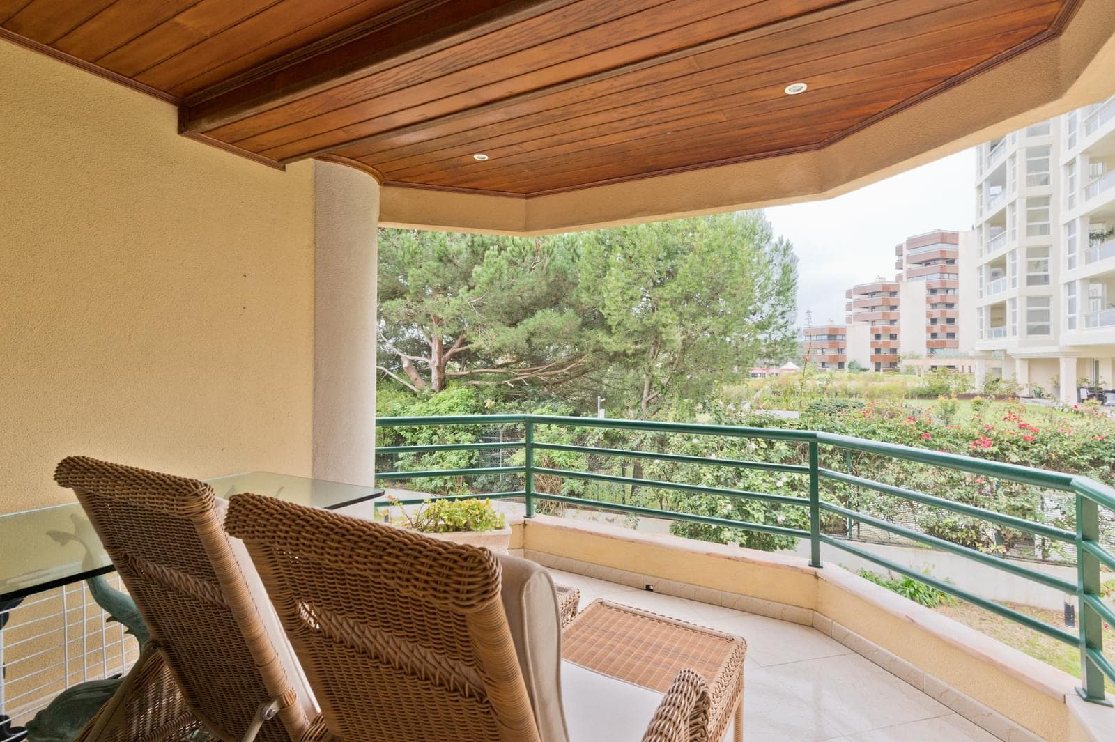 Apartamento T2 com jardim, Cascais - Imagem 33