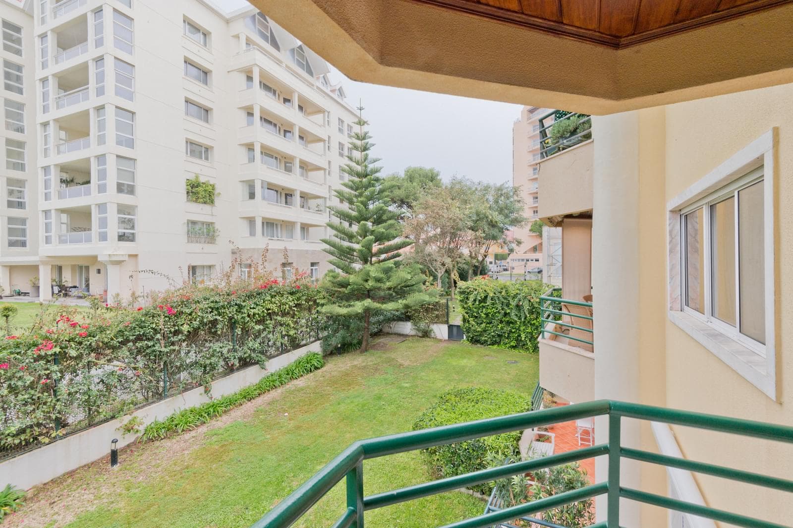 Apartamento T2 com jardim, Cascais - Imagem 22