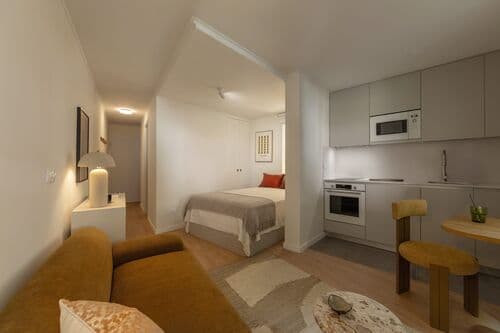 PF29624 - Apartamento T0 no Freitas, Castelo, Lisboa - Imagem 1