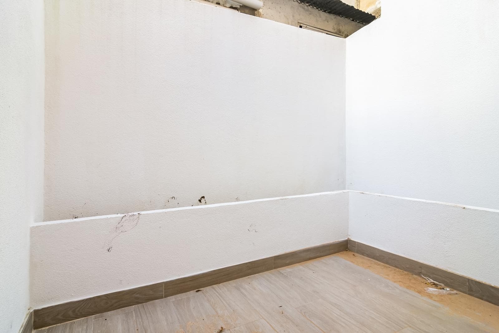 Apartamento T2 remodelado, Santos, Lisboa - Imagem 23