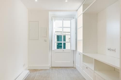 PF29909 - Apartamento T2 remodelado, Santos, Lisboa - Imagem 3