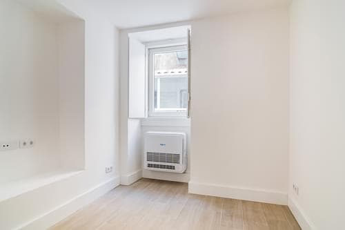 PF29909 - Apartamento T2 remodelado, Santos, Lisboa - Imagem 17