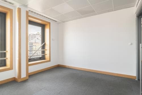 PF30062 - Bureau, El Corte Inglés, Lisboa - Image 19