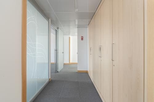 PF30062 - Bureau, El Corte Inglés, Lisboa - Image 11