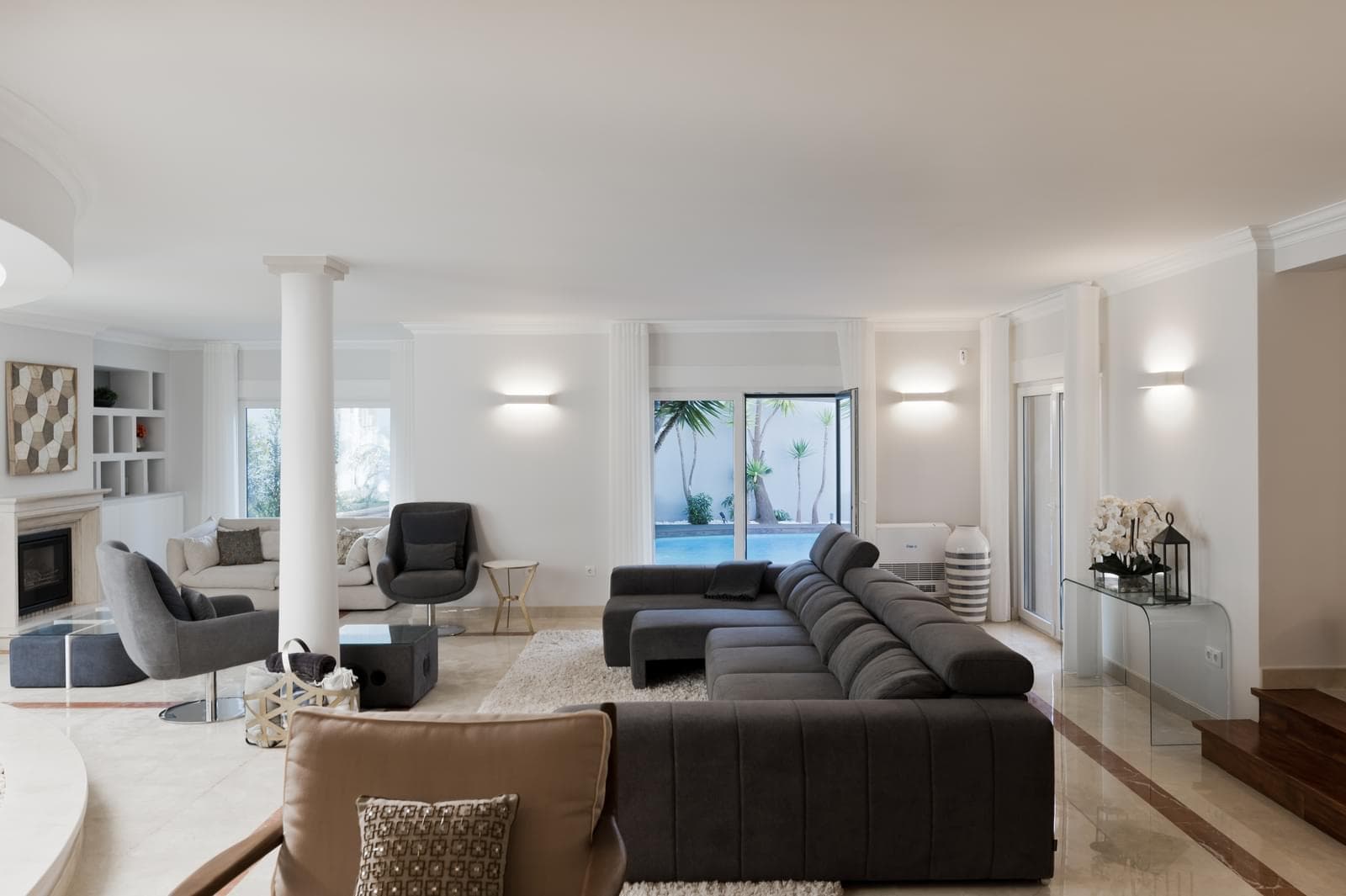 6 Bedroom House with swimming pool, Birre, Cascais - Image 10