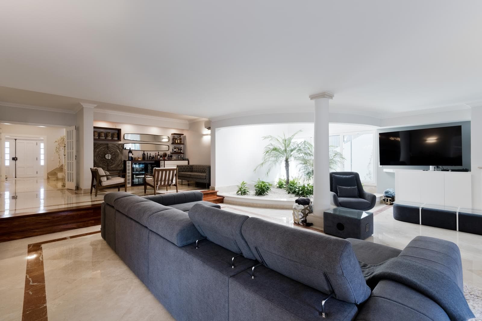 6 Bedroom House with swimming pool, Birre, Cascais - Image 28