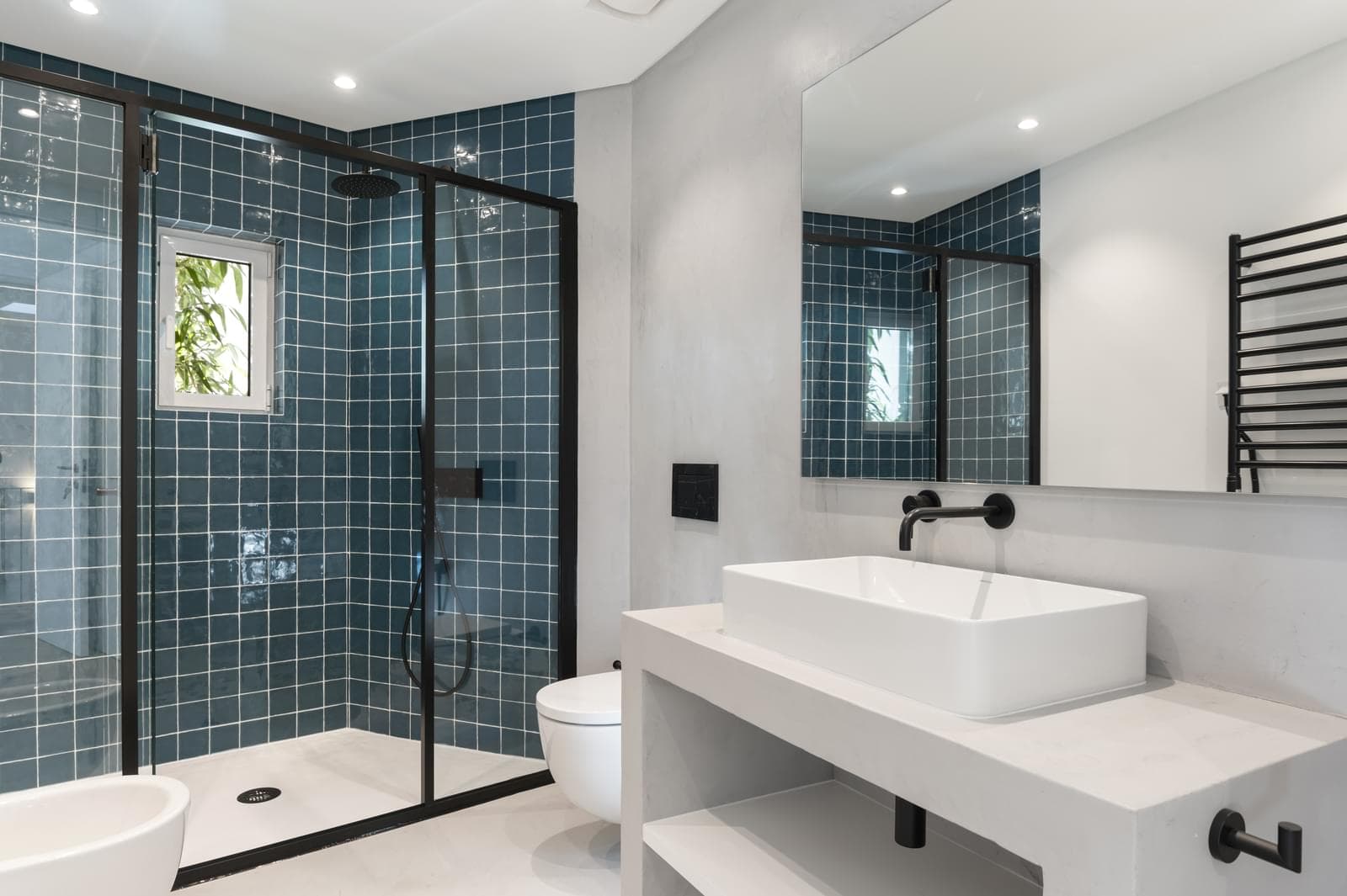 4 Bedroom House with swimming pool, Monte Estoril, Cascais - Image 37