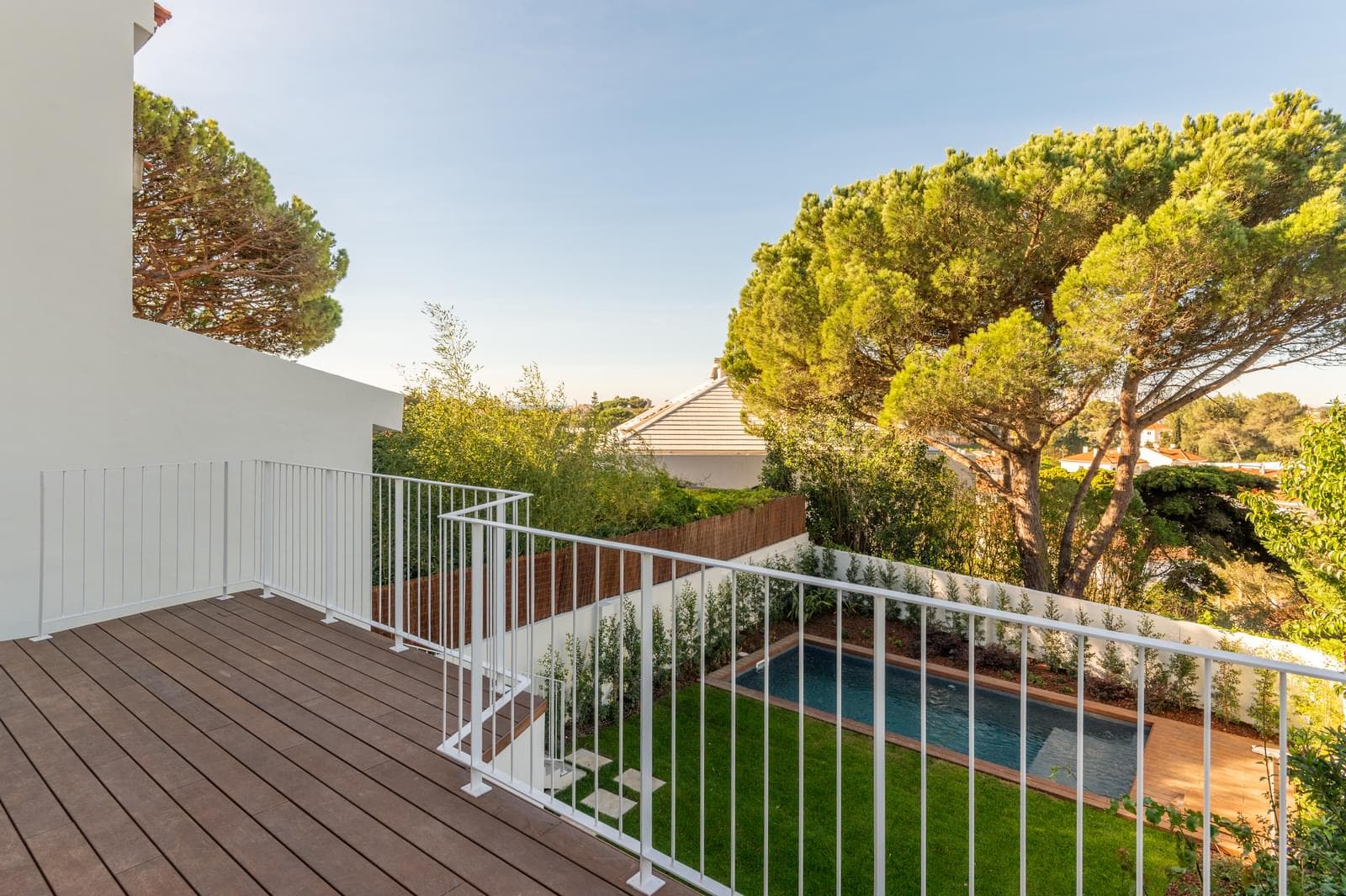 4 Bedroom House with swimming pool, Monte Estoril, Cascais - Image 15