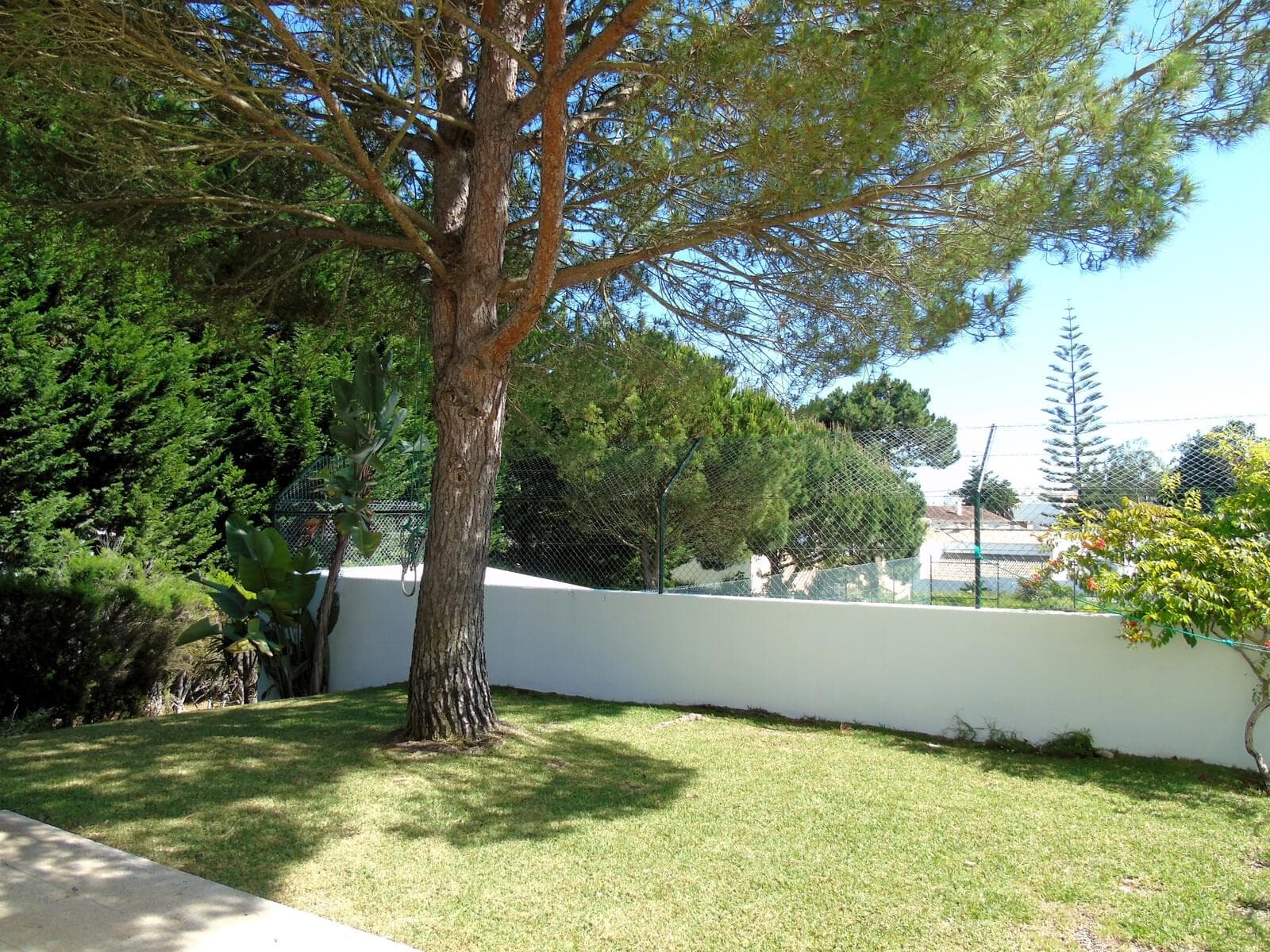 Moradia T4 com jardim, Soltroia, Grandola - Imagem 28