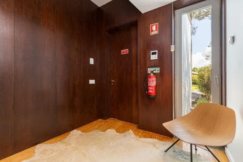 PF30609 - Moradia T4 com piscina, Aroeira, Almada - Imagem 17