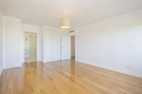 PF31059 - Appartement 4 + 2 pièces avec vue, Estrela, Lisboa - Image 20