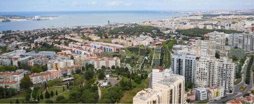 PF31320 - Moradia T3 + 1 com piscina, Restelo, Lisboa - Imagem 5