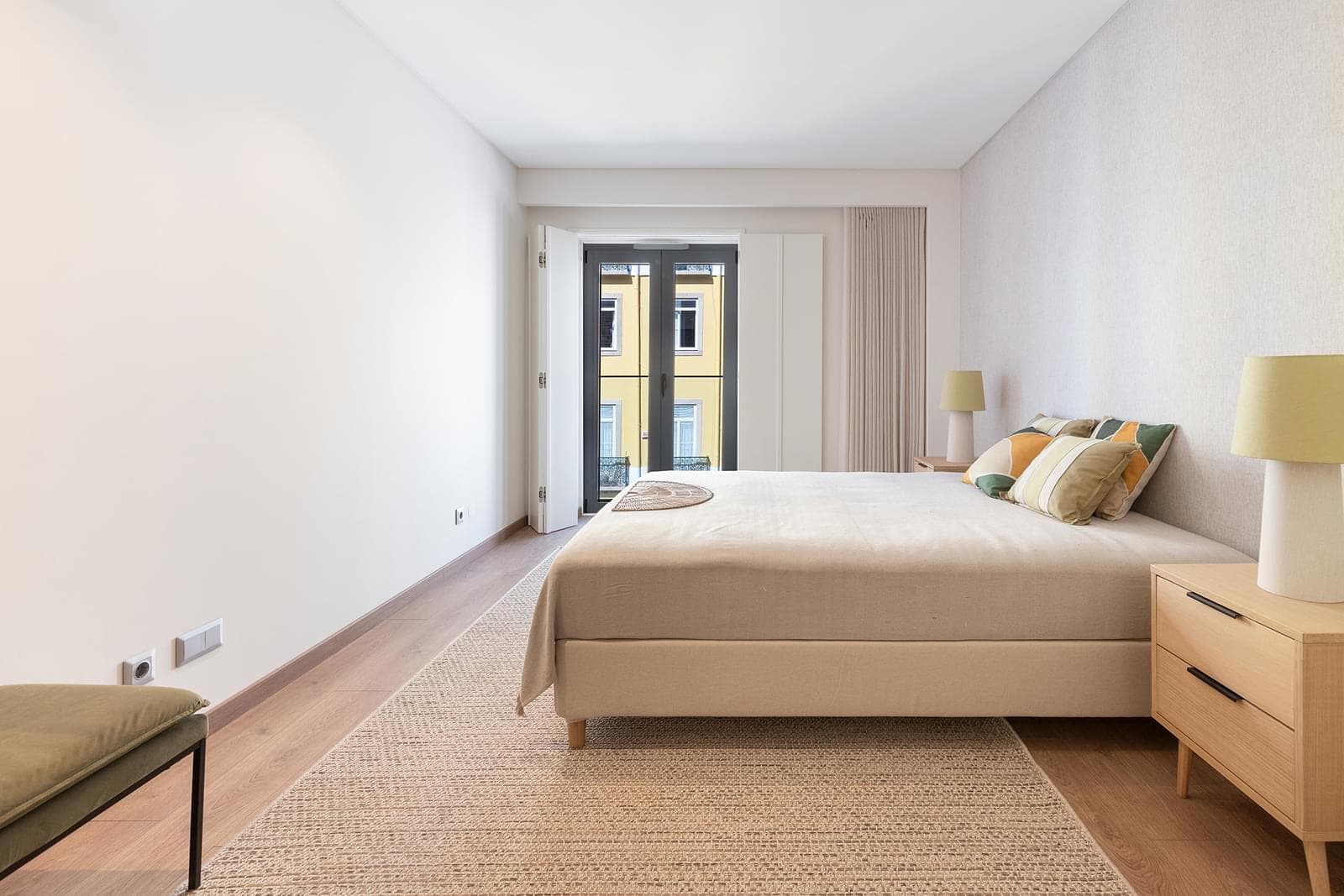 4 Bedroom Apartment with parking, Alcântara, Lisboa - Image 16