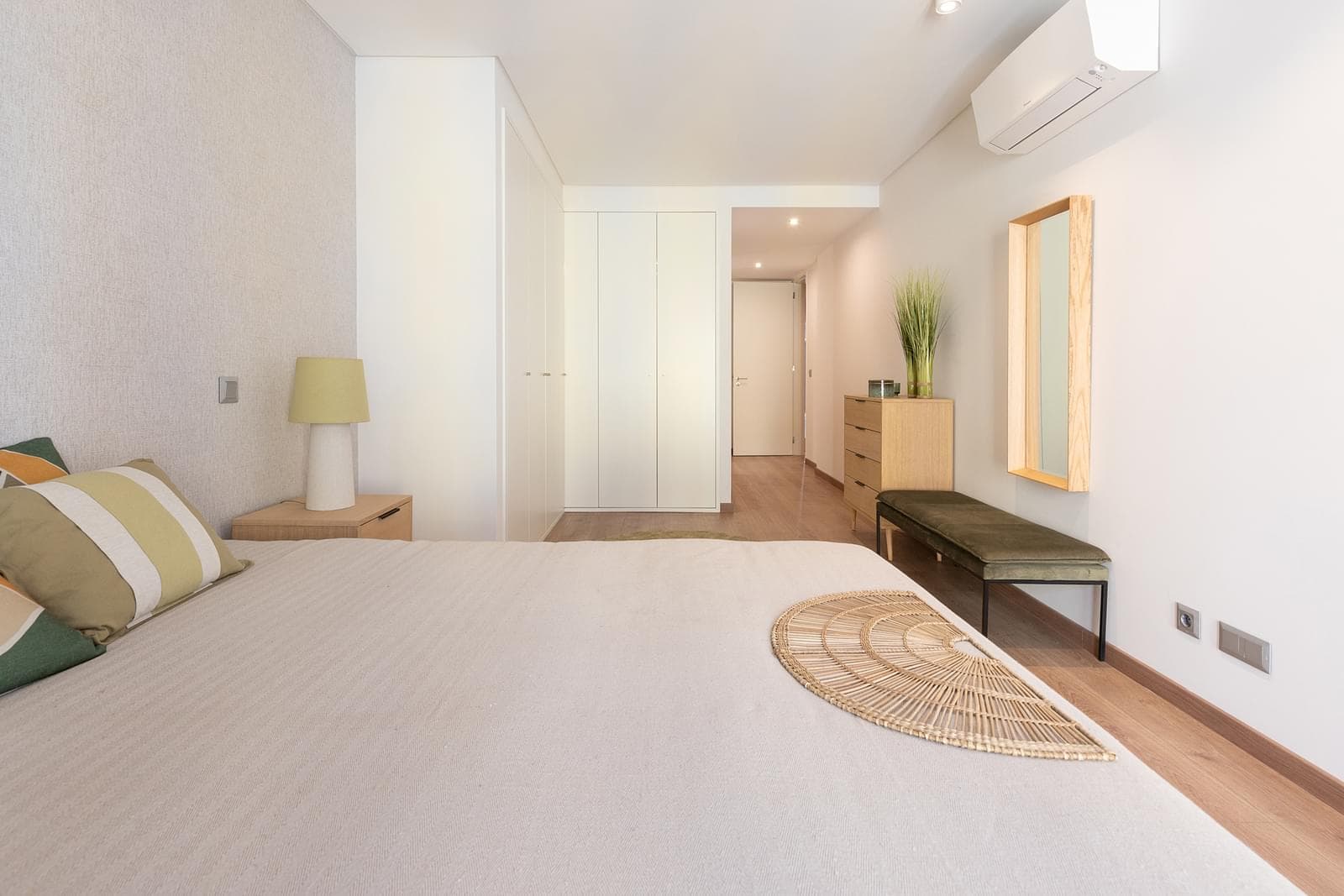 4 Bedroom Apartment with parking, Alcântara, Lisboa - Image 17