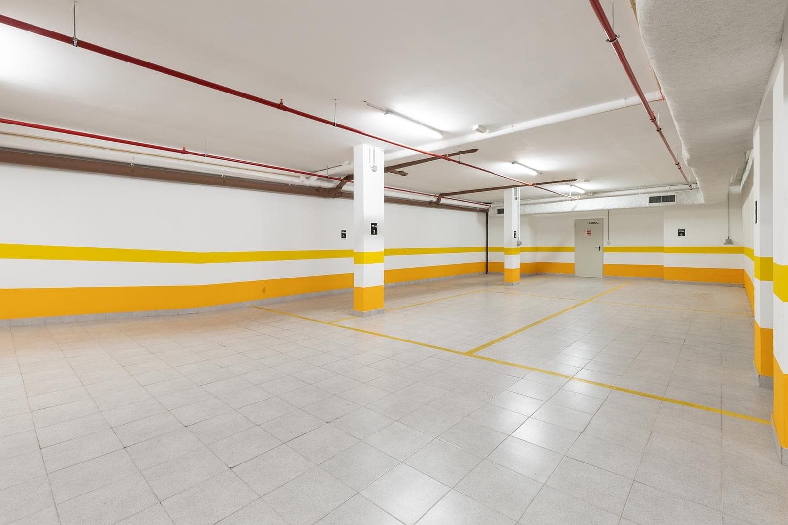 4 Bedroom Apartment with parking, Alcântara, Lisboa - Image 49