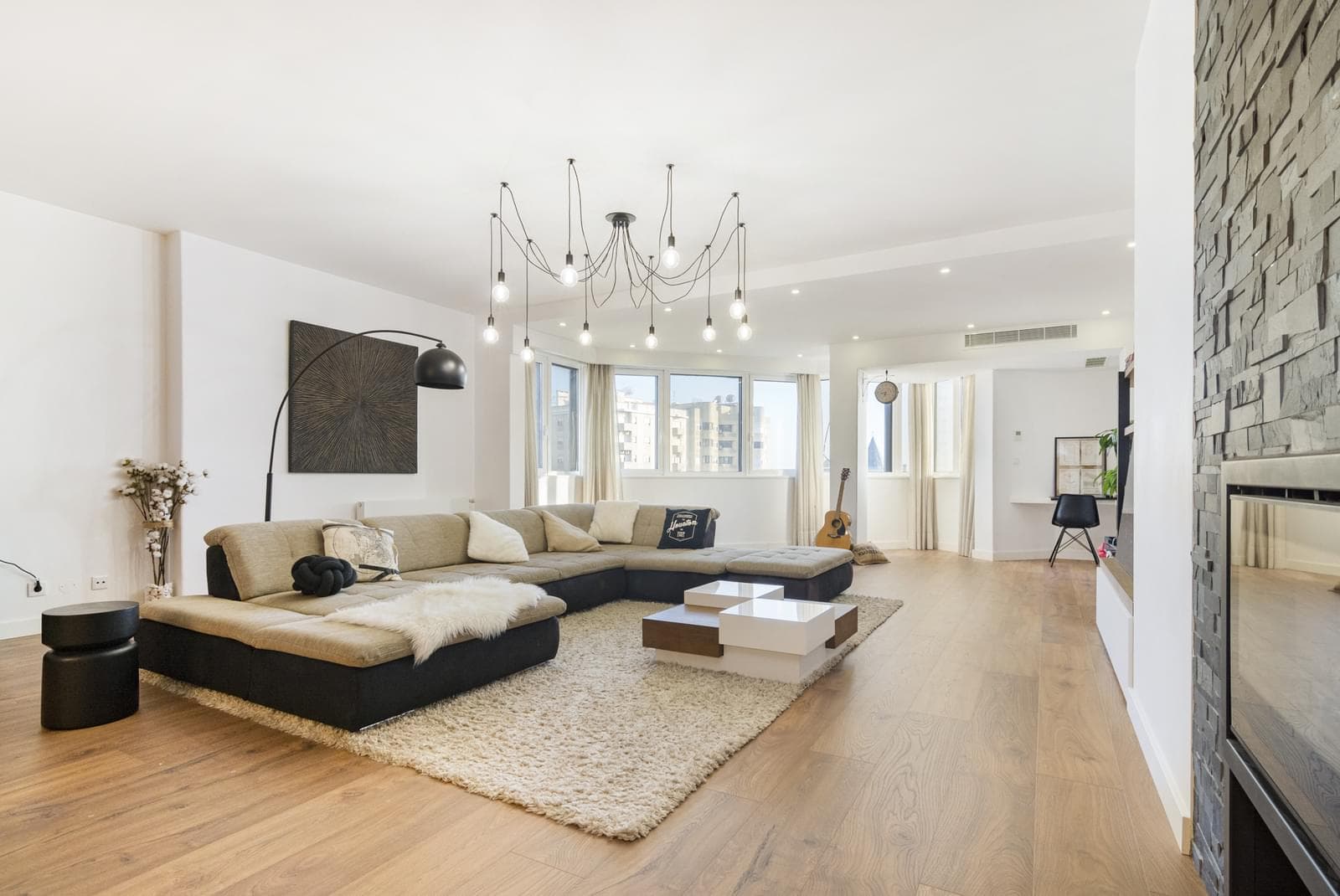 Apartamento T3 com vista, Areeiro, Lisboa - Imagem 1