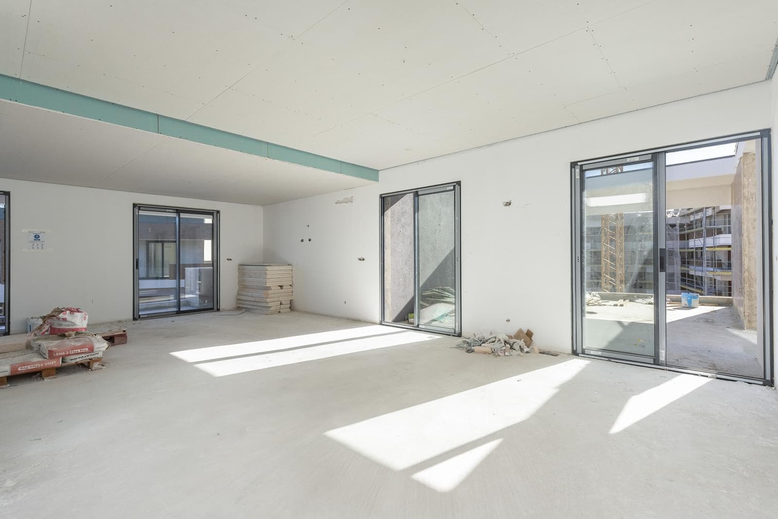 Apartamento T5 com estacionamento, Serra de Carnaxide, Amadora - Imagem 8
