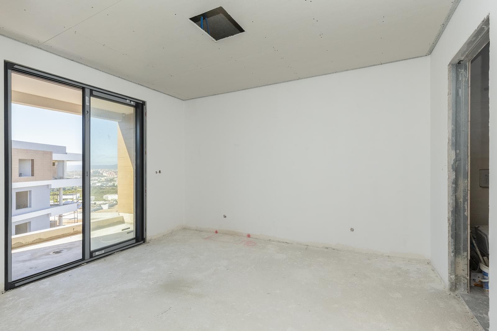 Apartamento T5 com estacionamento, Serra de Carnaxide, Amadora - Imagem 14