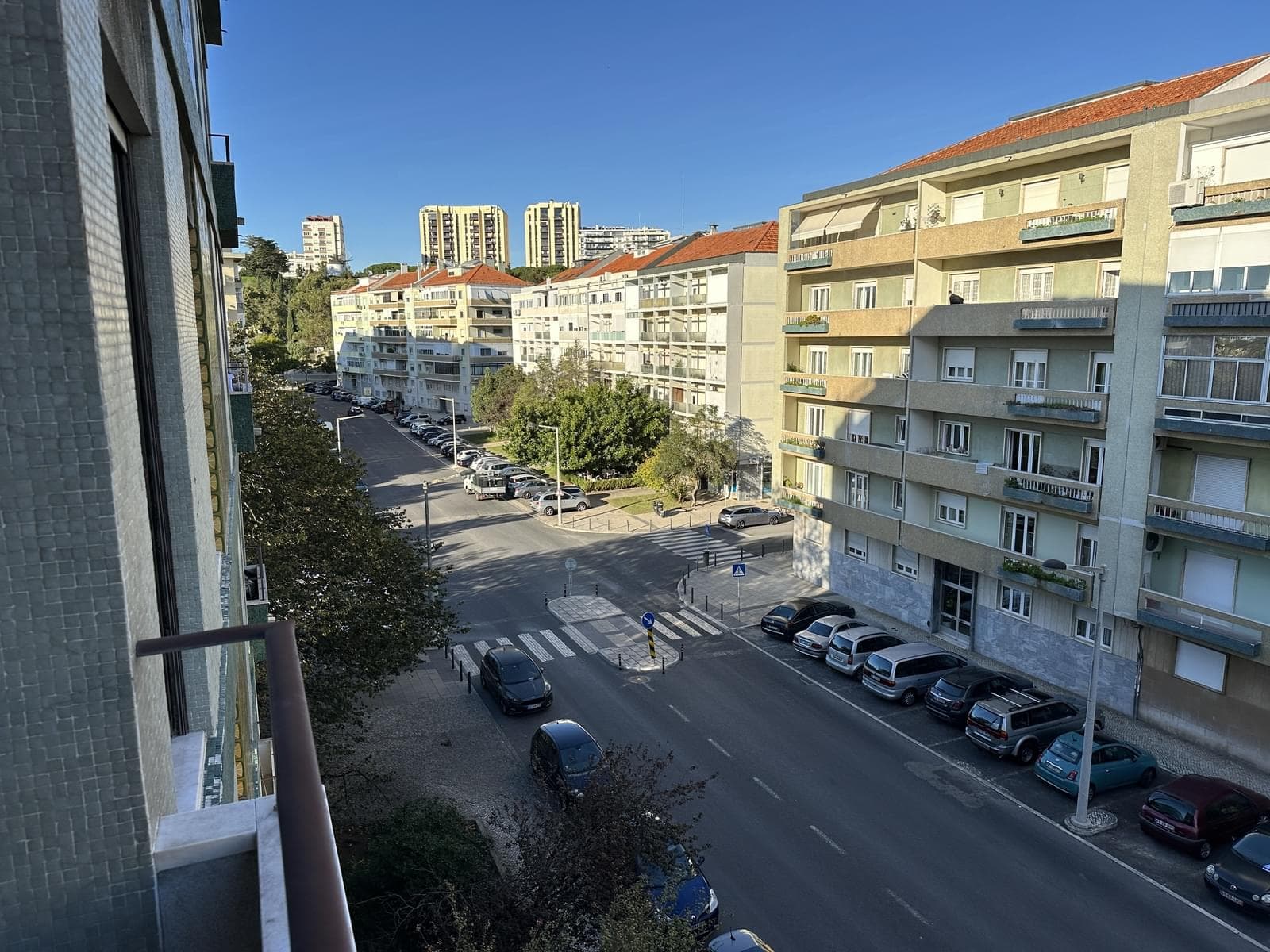 Apartamento T3 com varanda, Restelo, Lisboa - Imagem 11